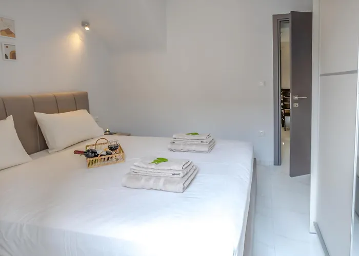 Maria's Deluxe Apartamento Nea Iraklitsa