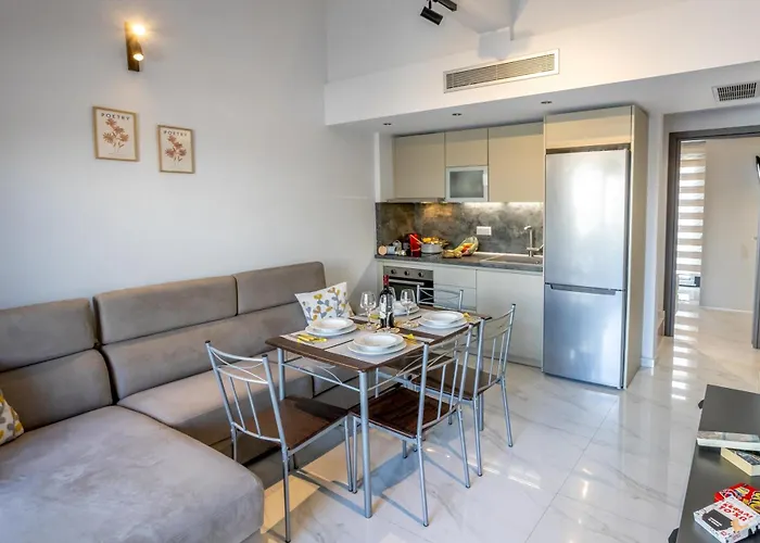 Maria's Deluxe Apartamento Nea Iraklitsa